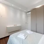 Casa Peschiera By Rentbeat Lejlighed